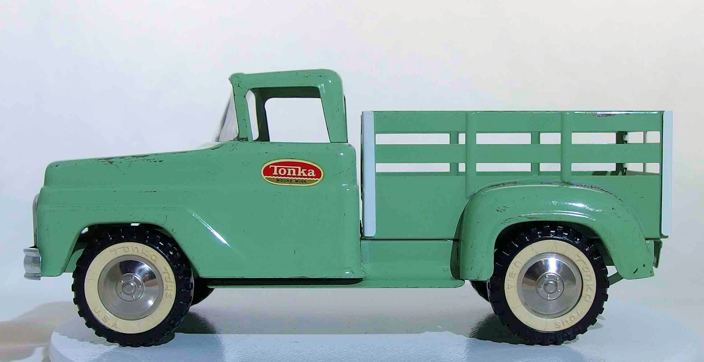 tonka stake truck