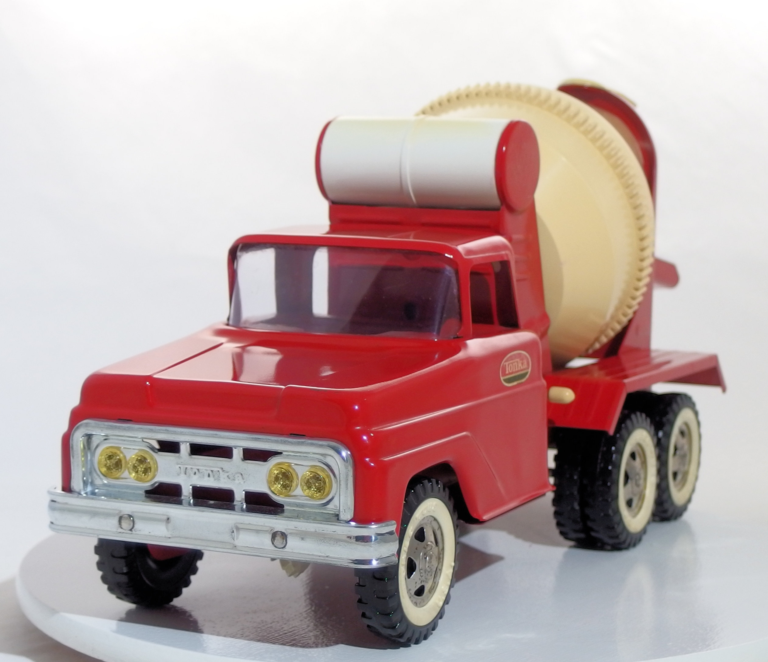vintage tonka cement truck