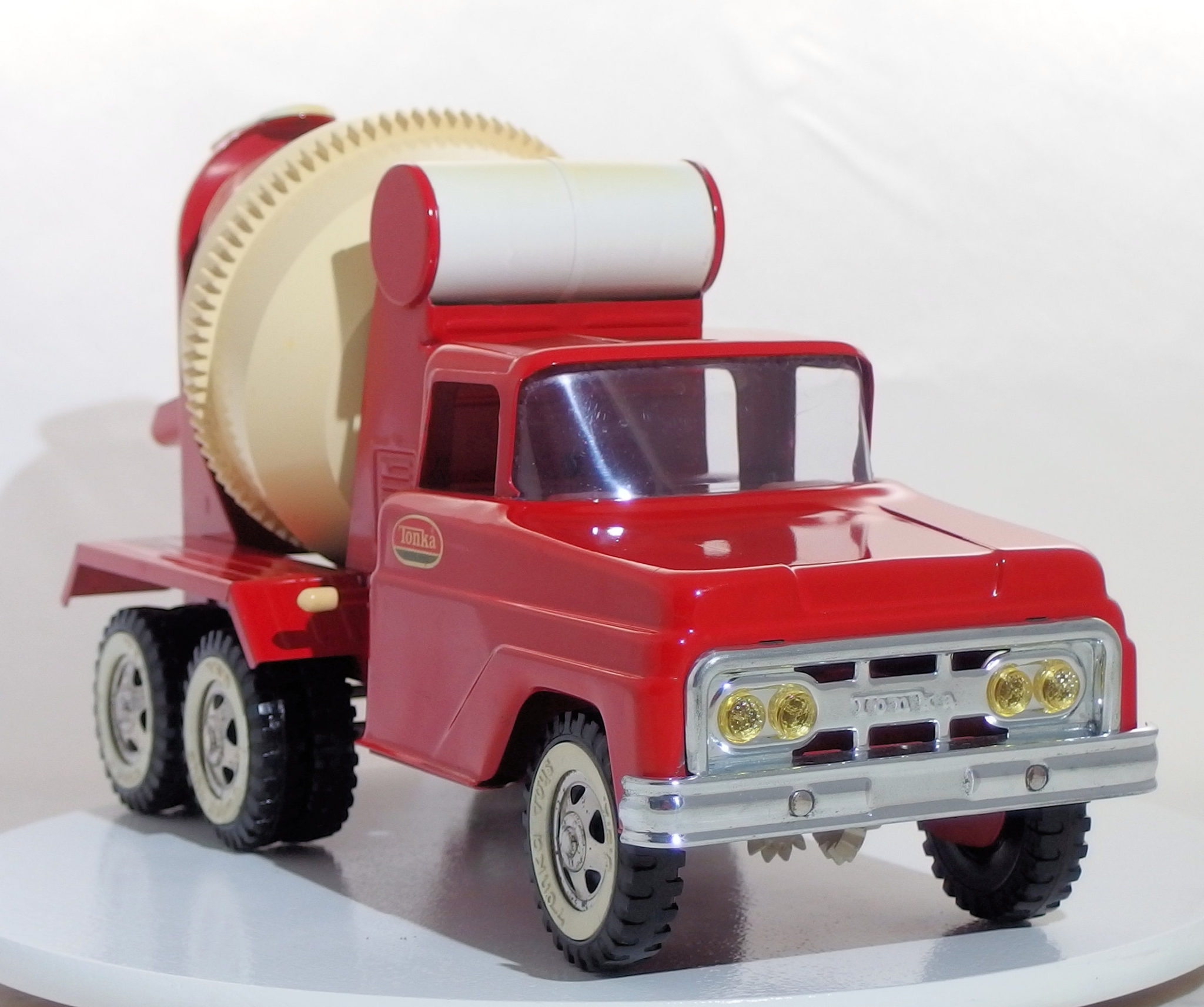 vintage tonka cement truck