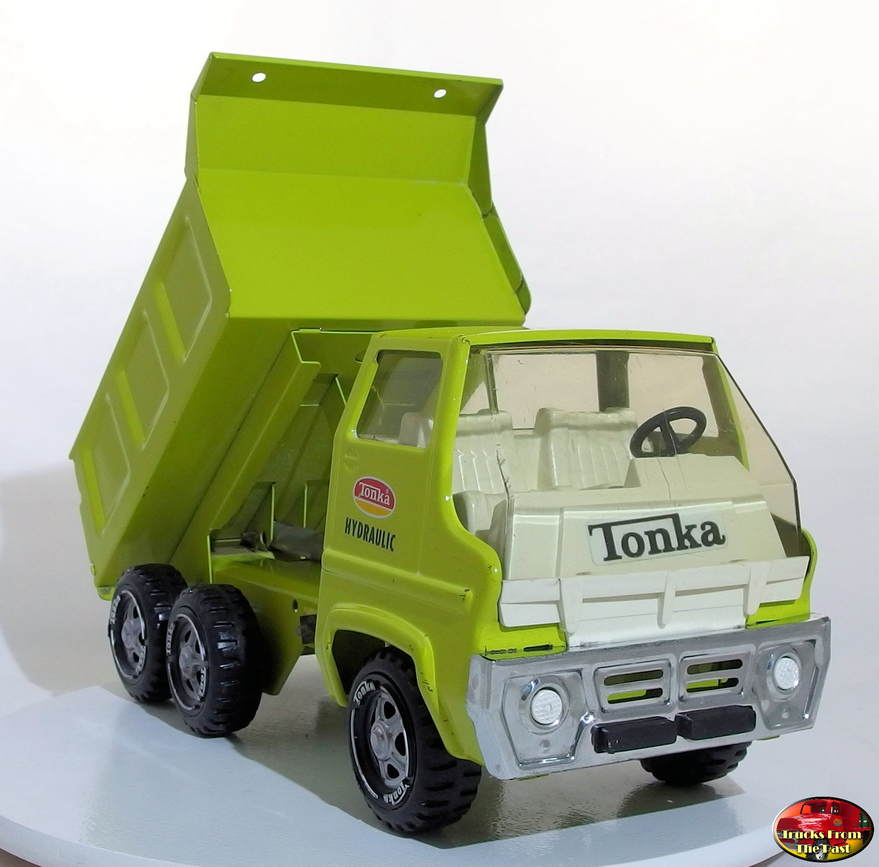 vintage tonka hydraulic dump truck