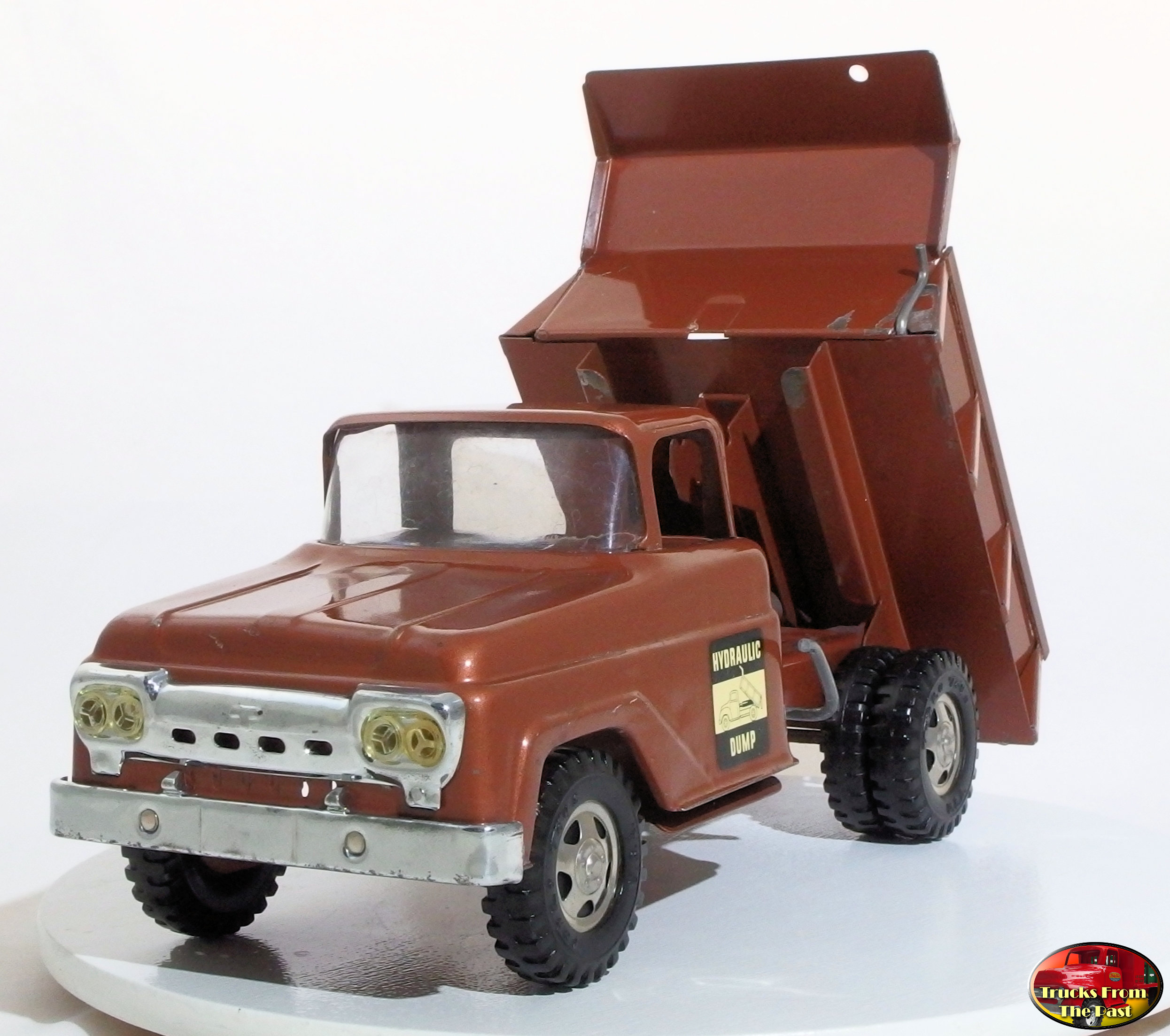 Tonka 1960 Bronze Hydraulic Dump Truck - Trucks From The Past